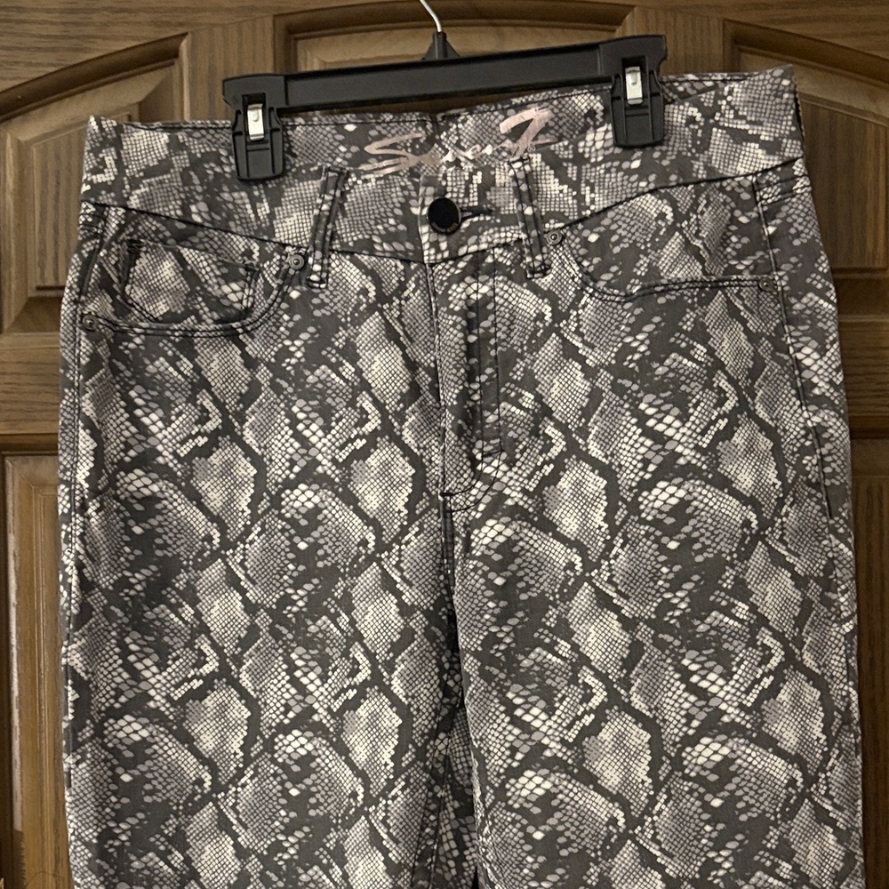 Gray Snakeskin Pattern Jeans - image 5